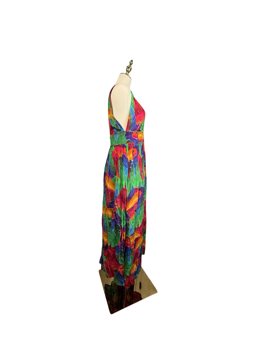 FARM Rio Painted Toucans V-Neck Sleeveless Midi Dress - Picture 5 of 11